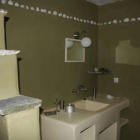Xenia With Private Jacuzzi Villa