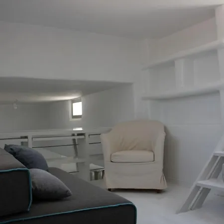 Xenia With Private Jacuzzi Villa *
