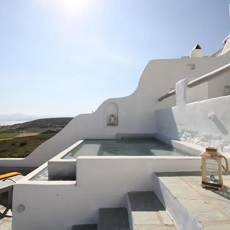 Xenia With Private Jacuzzi Villa